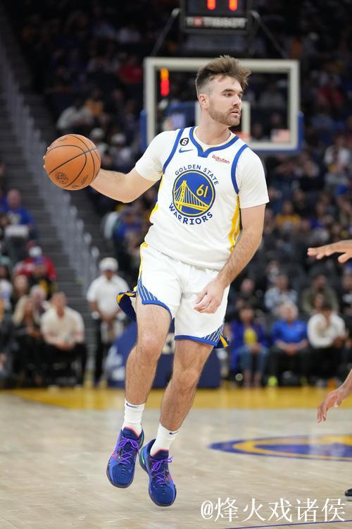 卢谈斯潘塞命中7记三分:赛前我们就重点强调要限制他的三分 卢谈斯潘塞命中7记三分:赛前我们就重点强调要限制他的三分